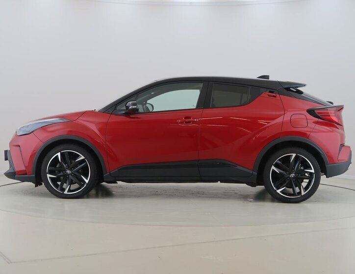 Toyota C-HR SUV 2,0 l 112 kw