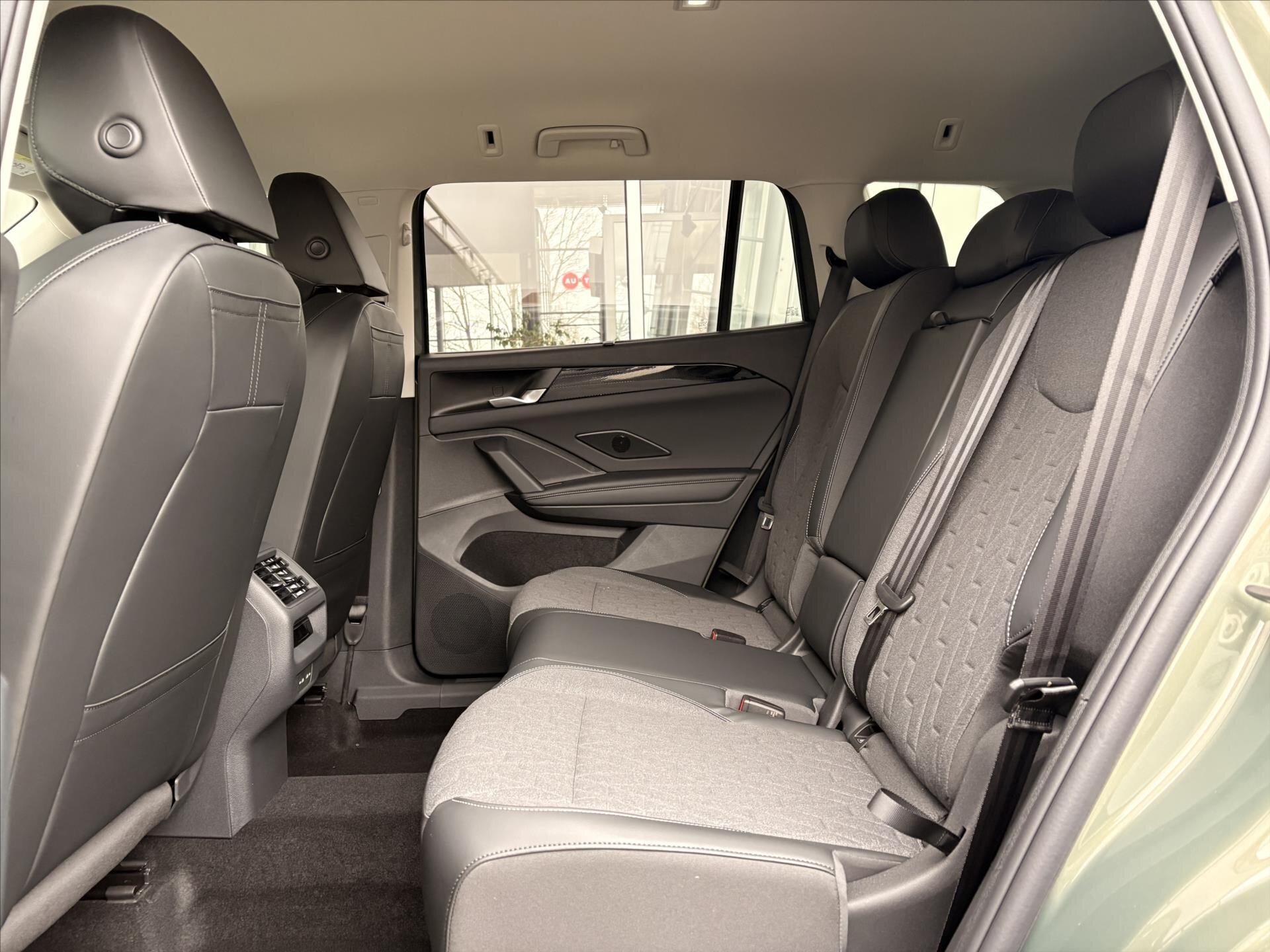 Volkswagen Tayron SUV / Terénní 1,5 l 150 kw