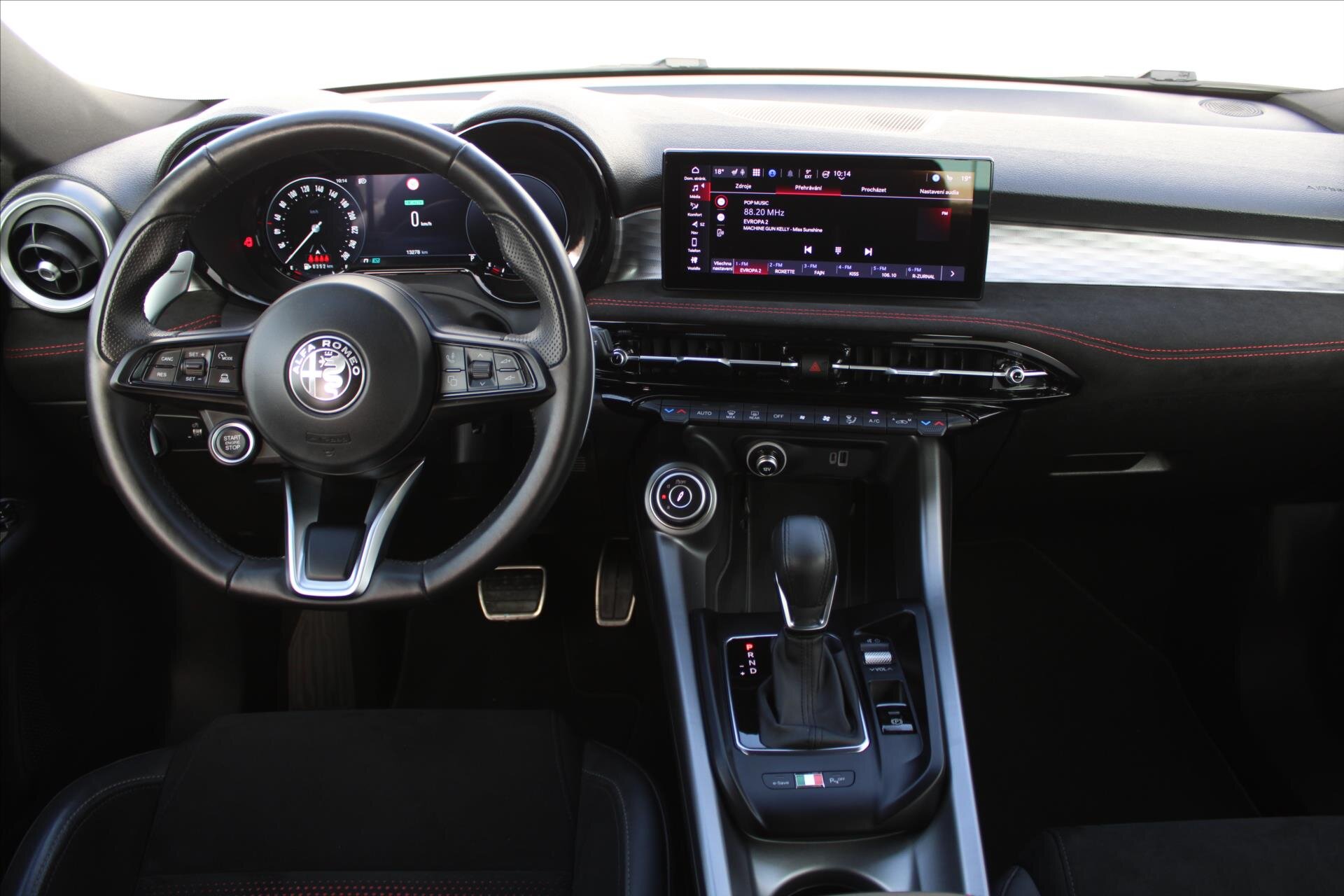 Alfa Romeo Tonale SUV / Terénní 1,3 l 226 kw