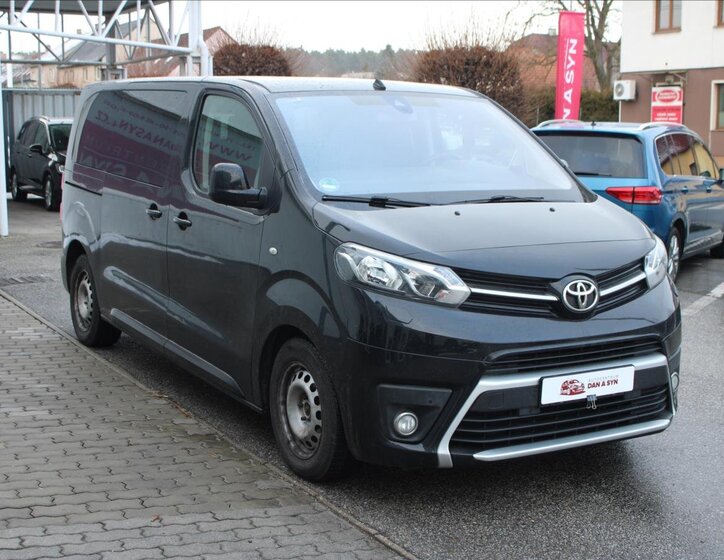 Toyota ProAce Verso Kombi 2,0 l 110 kw