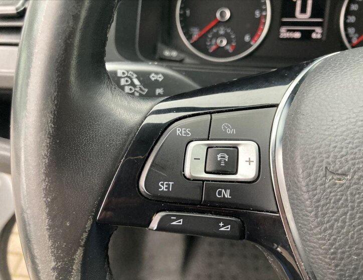 Volkswagen Transporter Kombi 2,0 l 110 kw