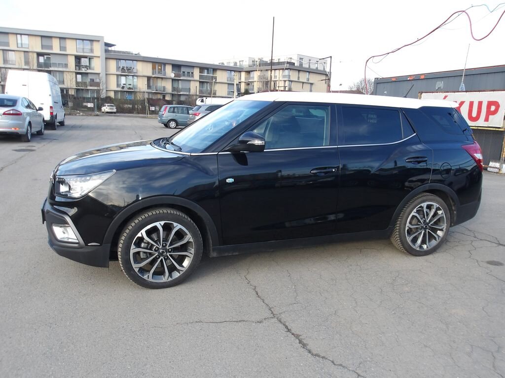 SsangYong Korando SUV 1,6 l 84 kw