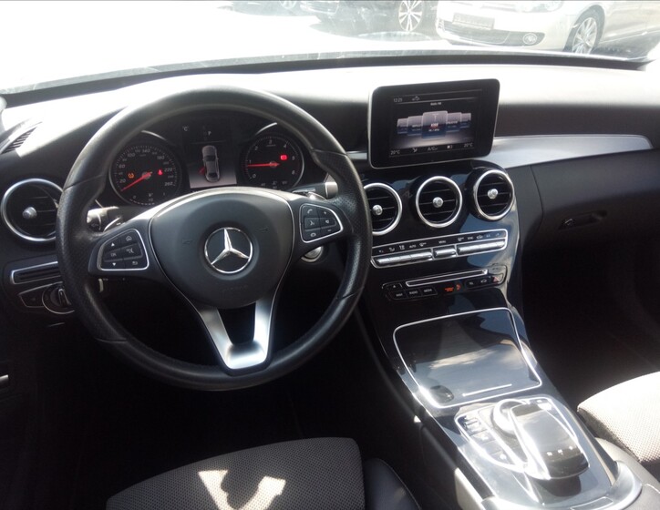 Mercedes-Benz Třídy C 7