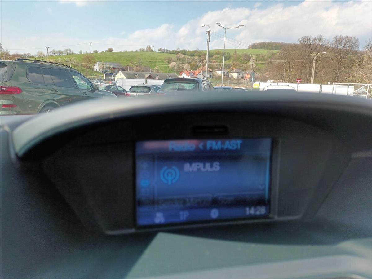 Ford Grand C-MAX MPV 2,0 l 103 kw