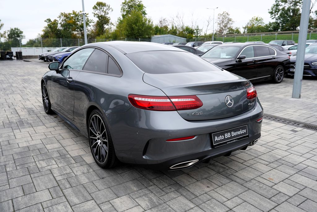 Mercedes-Benz Třídy E