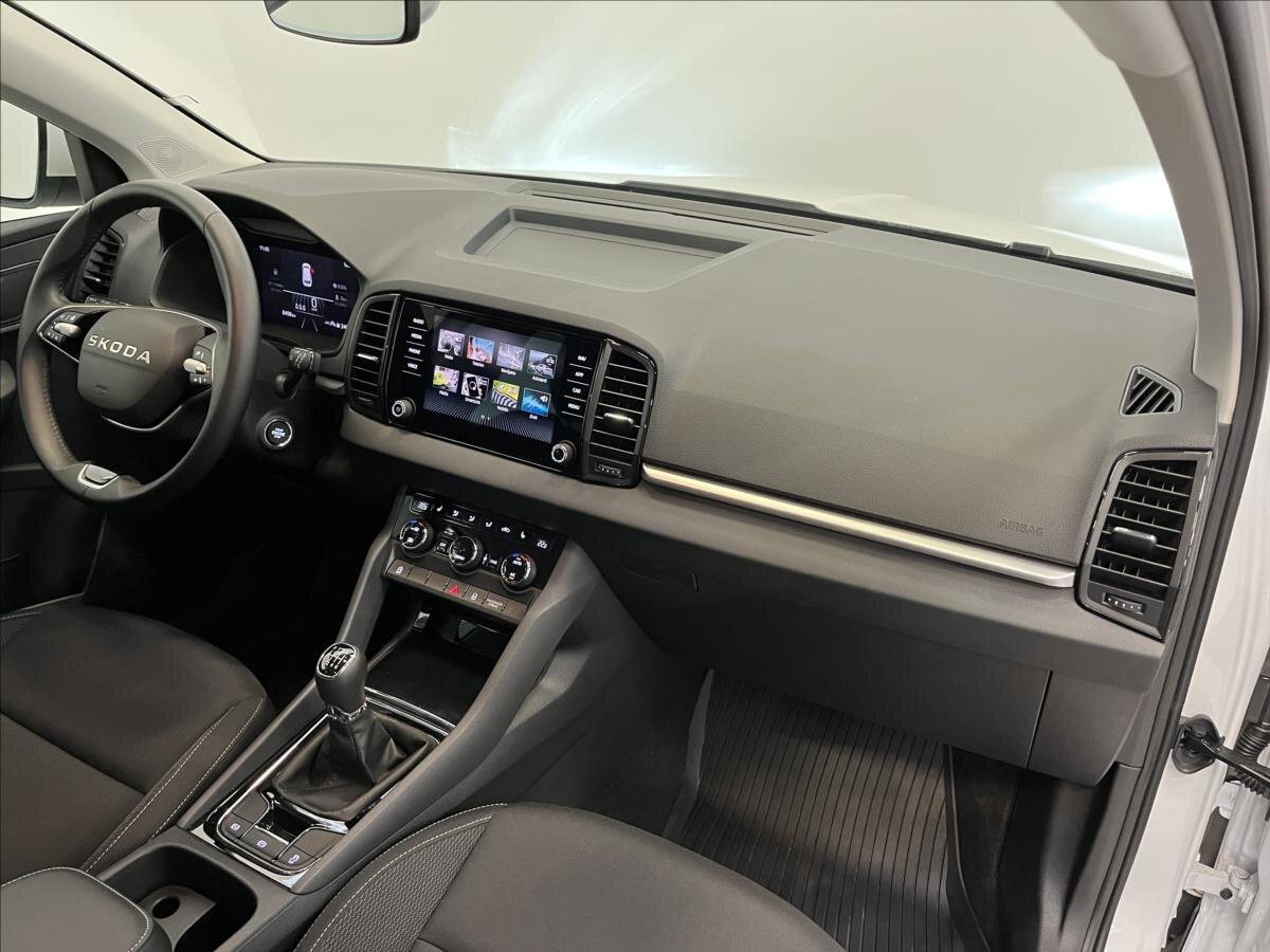 Škoda Karoq SUV 1,5 l 110 kw