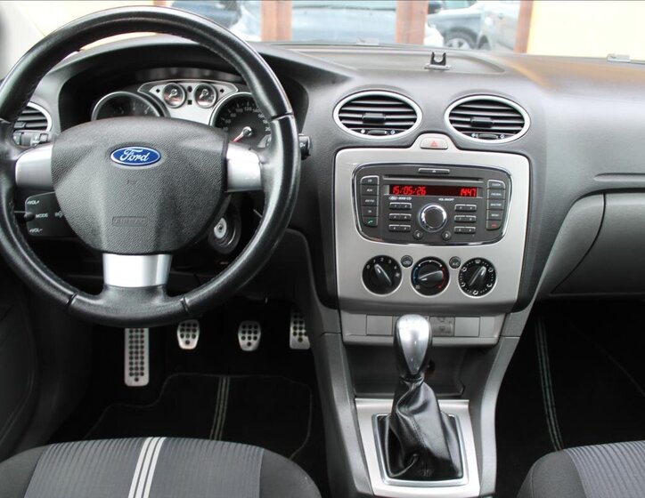 Ford Focus Kombi 1,6 l 74 kw