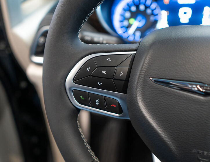 Chrysler Pacifica MPV 3,6 l 221 kw