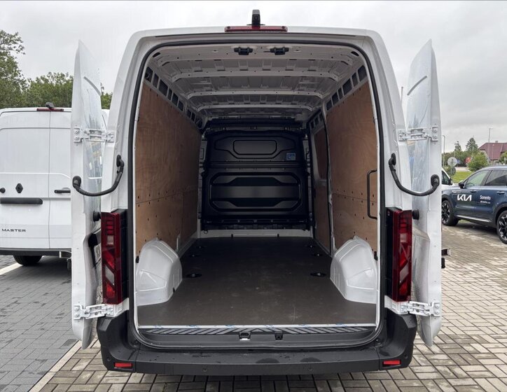 Renault Master Skříň 2,0 l 96 kw