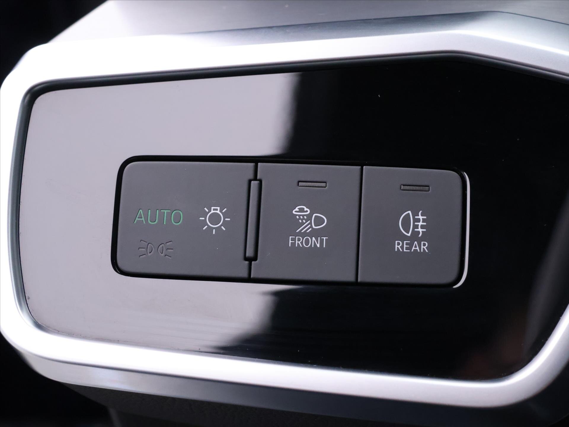 Audi A6 Kombi 3,0 l 180 kw