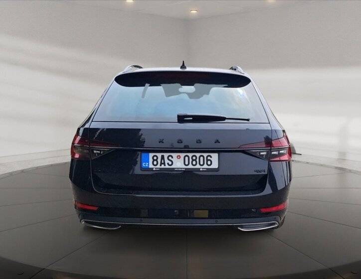 Škoda Superb Kombi 2,0 l 147 kw