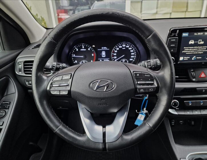 Hyundai i30 Kombi 1,6 l 85 kw