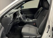 Lexus LBX SUV / Terénní 1,5 l 100 kw