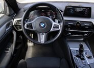 BMW Řada 5 Sedan / Limuzína 2,0 l 185 kw