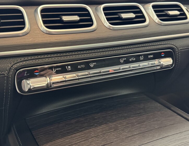 Mercedes-Benz GLS SUV 2,9 l 243 kw