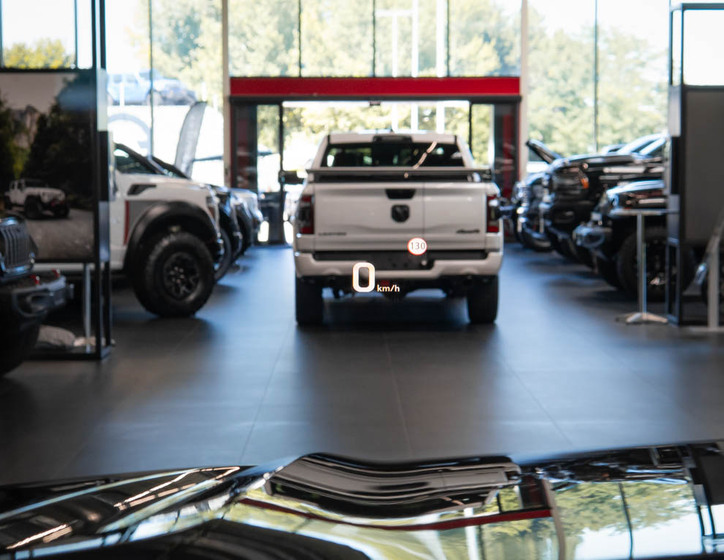 Cadillac Escalade 28