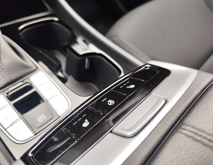 Hyundai Tucson SUV 1,6 l 110 kw