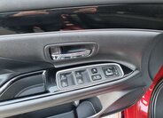Mitsubishi Outlander SUV / Terénní 2,4 l 165 kw