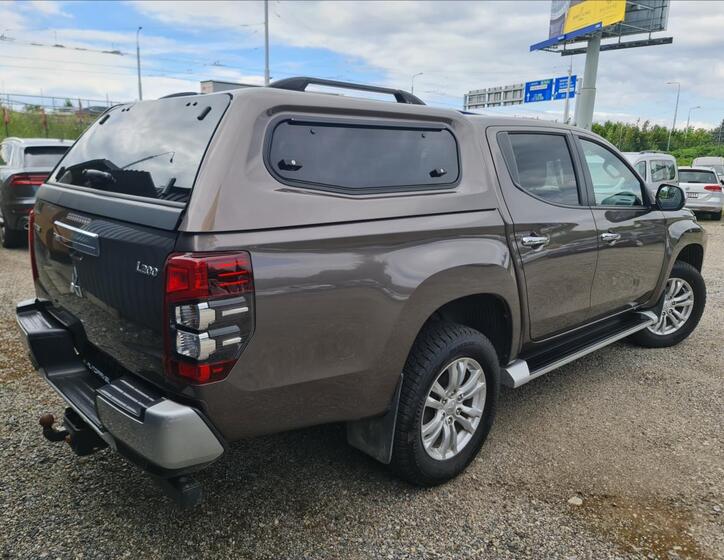 Mitsubishi L200 5