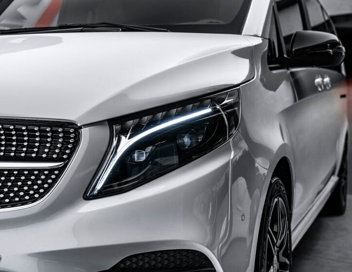 Mercedes-Benz Třídy V 9