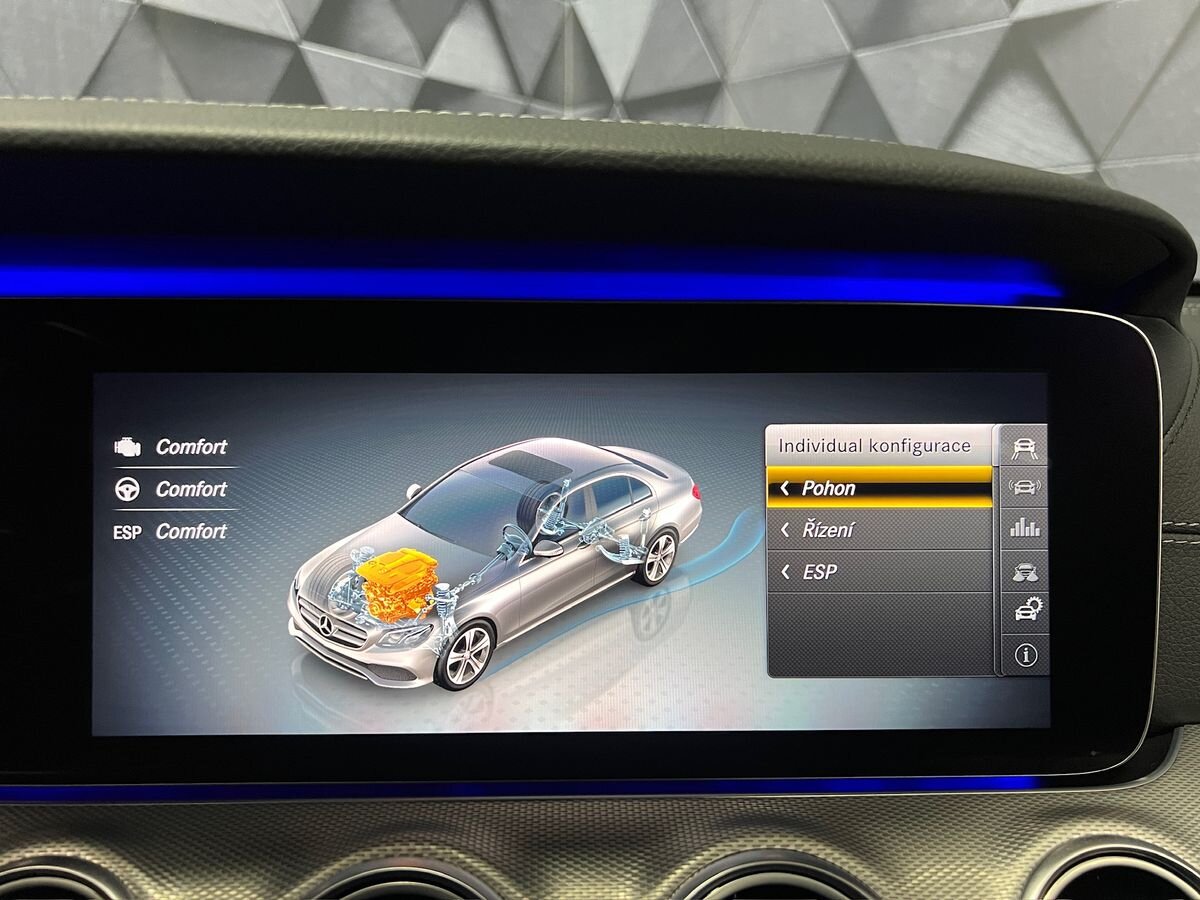 Mercedes-Benz Třídy E