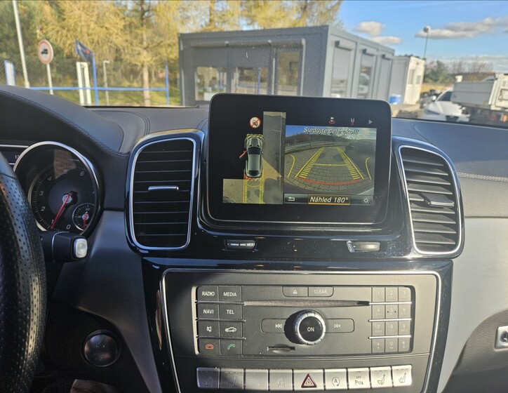 Mercedes-Benz GLE 16