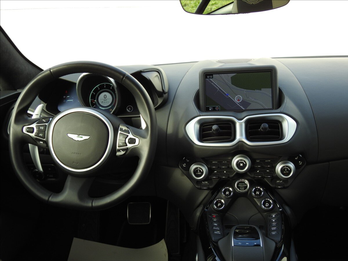 Aston Martin Vantage Kupé 4,0 l 375 kw