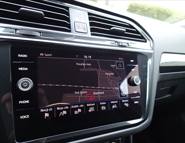 Volkswagen Tiguan SUV / Terénní 2,0 l 110 kw