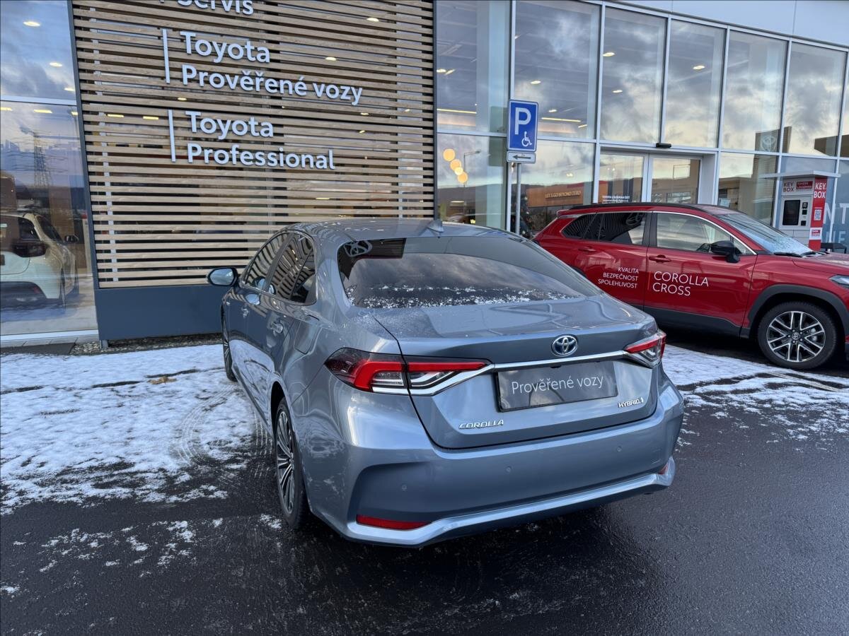 Toyota Corolla Sedan 1,8 l 72 kw