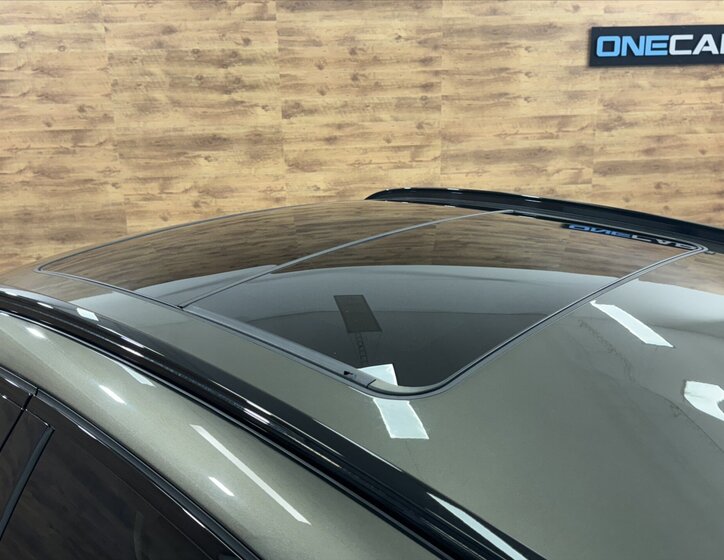 BMW X6 SUV / Terénní 3,0 l 250 kw