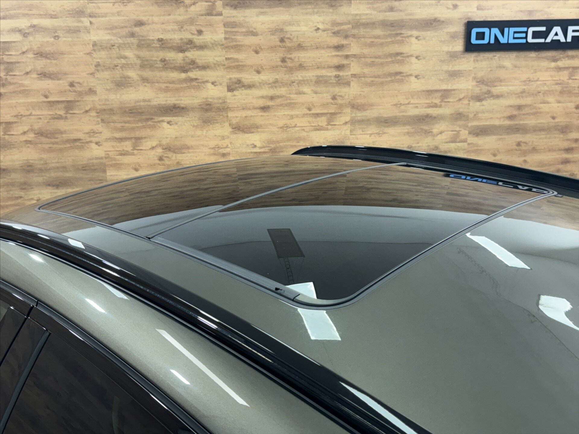 BMW X6 SUV / Terénní 3,0 l 250 kw