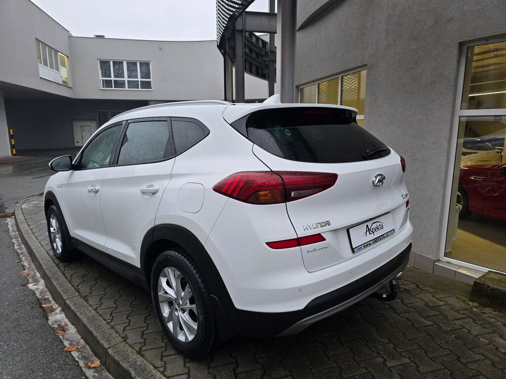 Hyundai Tucson SUV 1,6 l 100 kw