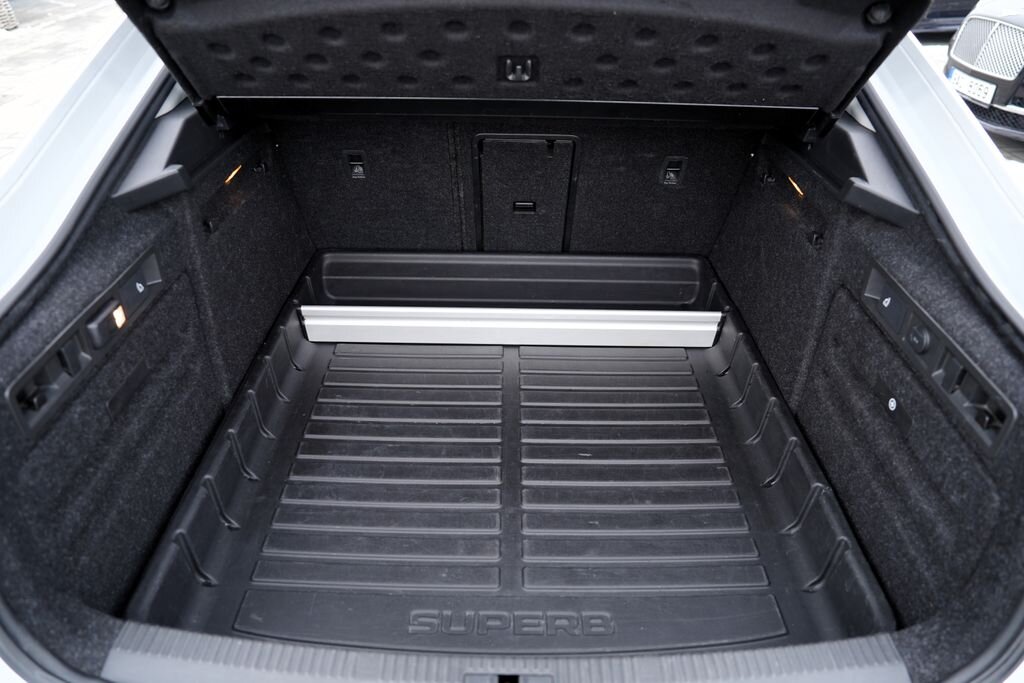 Škoda Superb Sedan 2,0 l 140 kw