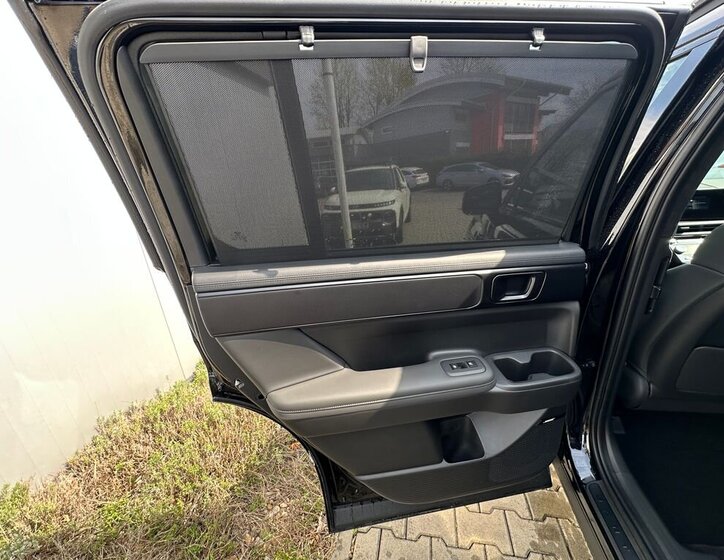 Hyundai Santa Fe SUV / Terénní 1,6 l 185 kw