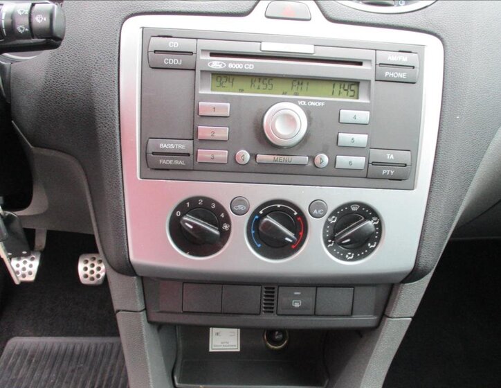 Ford Focus Kombi 1,6 l 74 kw