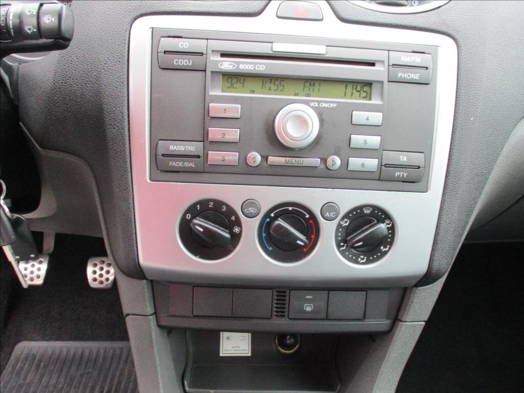 Ford Focus Kombi 1,6 l 74 kw