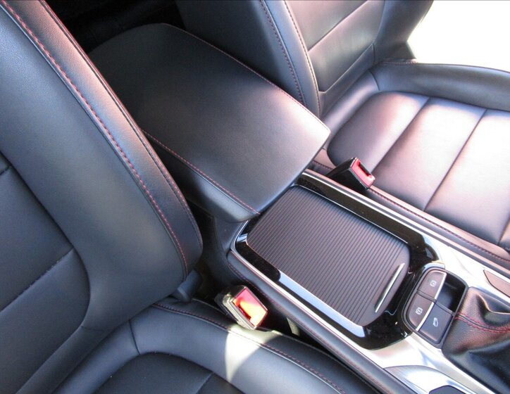 MG HS Hatchback 1,5 l 119 kw