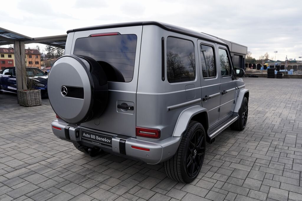 Mercedes-Benz Třídy G SUV / Terénní 4,0 l 368 kw