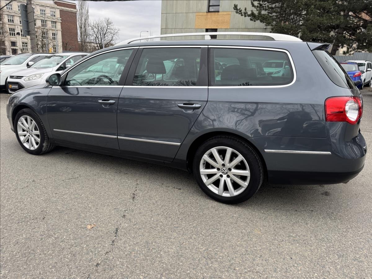 Volkswagen Passat Kombi 2,0 l 103 kw
