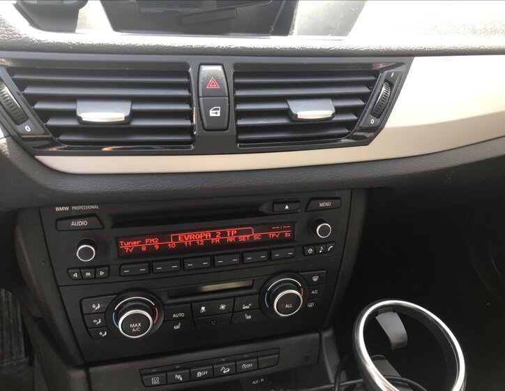 BMW X1 SUV / Terénní 2,0 l 105 kw