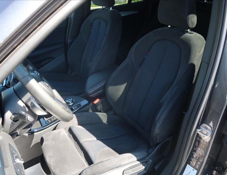 BMW X1 SUV / Terénní 2,0 l 140 kw