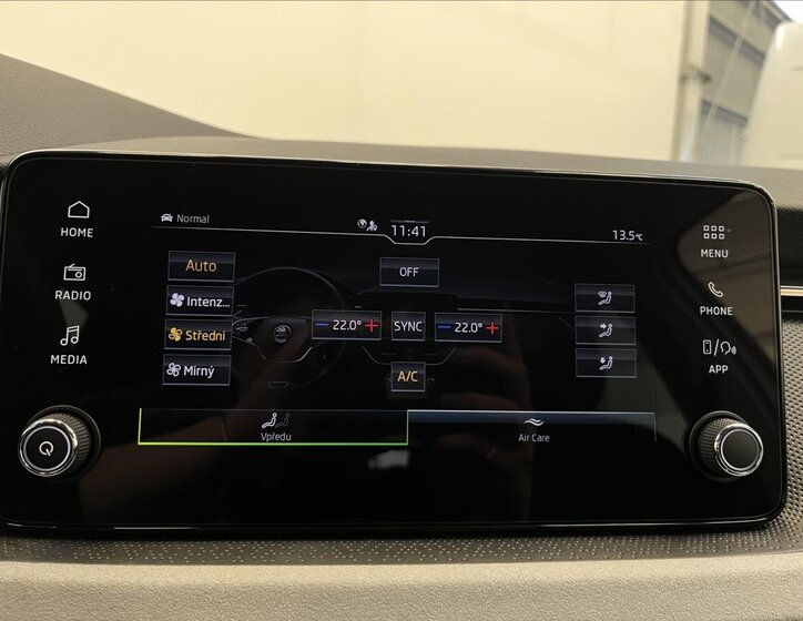 Škoda Kamiq SUV 999,0 85 kw