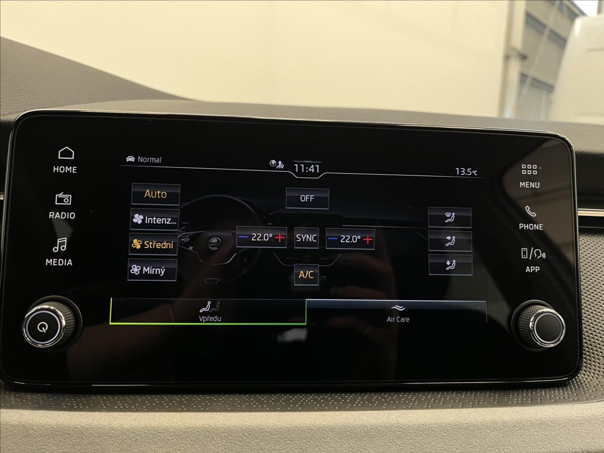 Škoda Kamiq SUV 999,0 85 kw