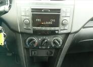 Suzuki Swift 12