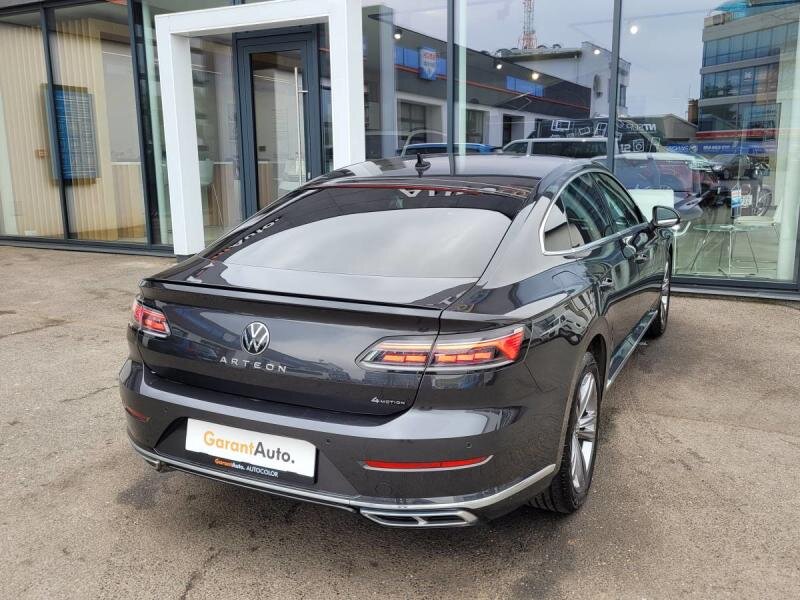 Volkswagen Arteon Liftback 2,0 l 147 kw