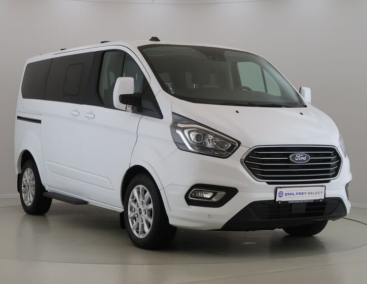 Ford Tourneo Custom 3