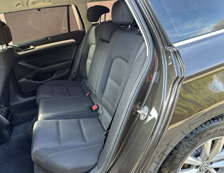 Volkswagen Passat Kombi 2,0 l 110 kw