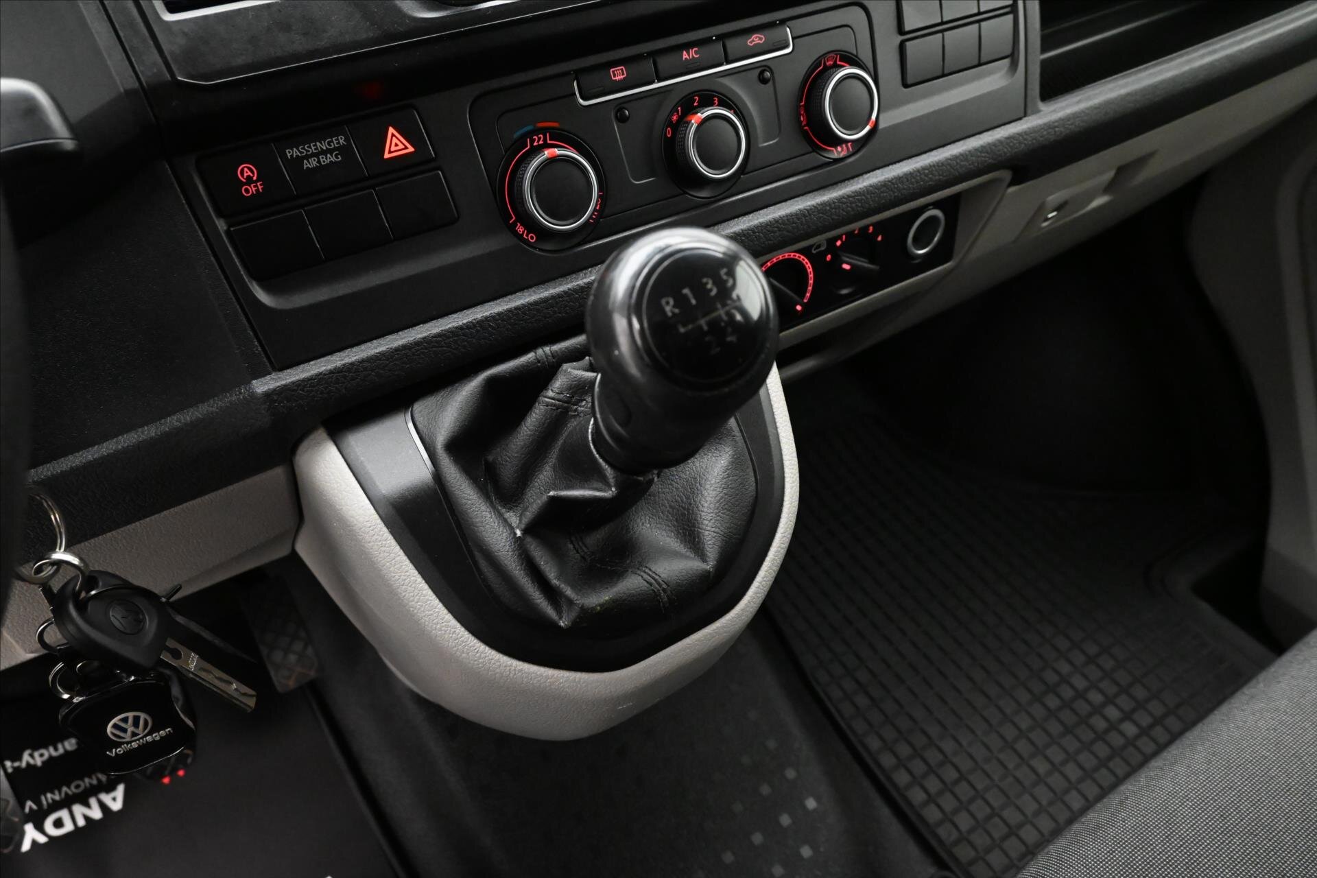 Volkswagen Transporter Ostatní 2,0 l 75 kw
