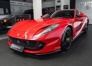 Ferrari 812 1