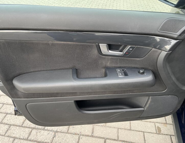 Audi A4 Sedan / Limuzína 1,9 l 74 kw